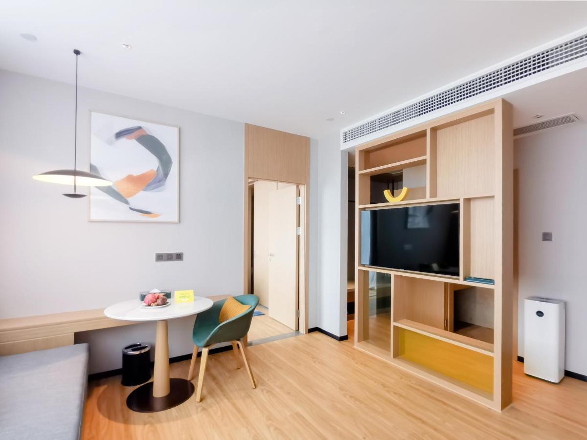 Holiday Inn Luzhou Longjian By Ihg Екстериор снимка