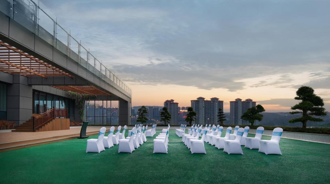 Holiday Inn Luzhou Longjian By Ihg Екстериор снимка
