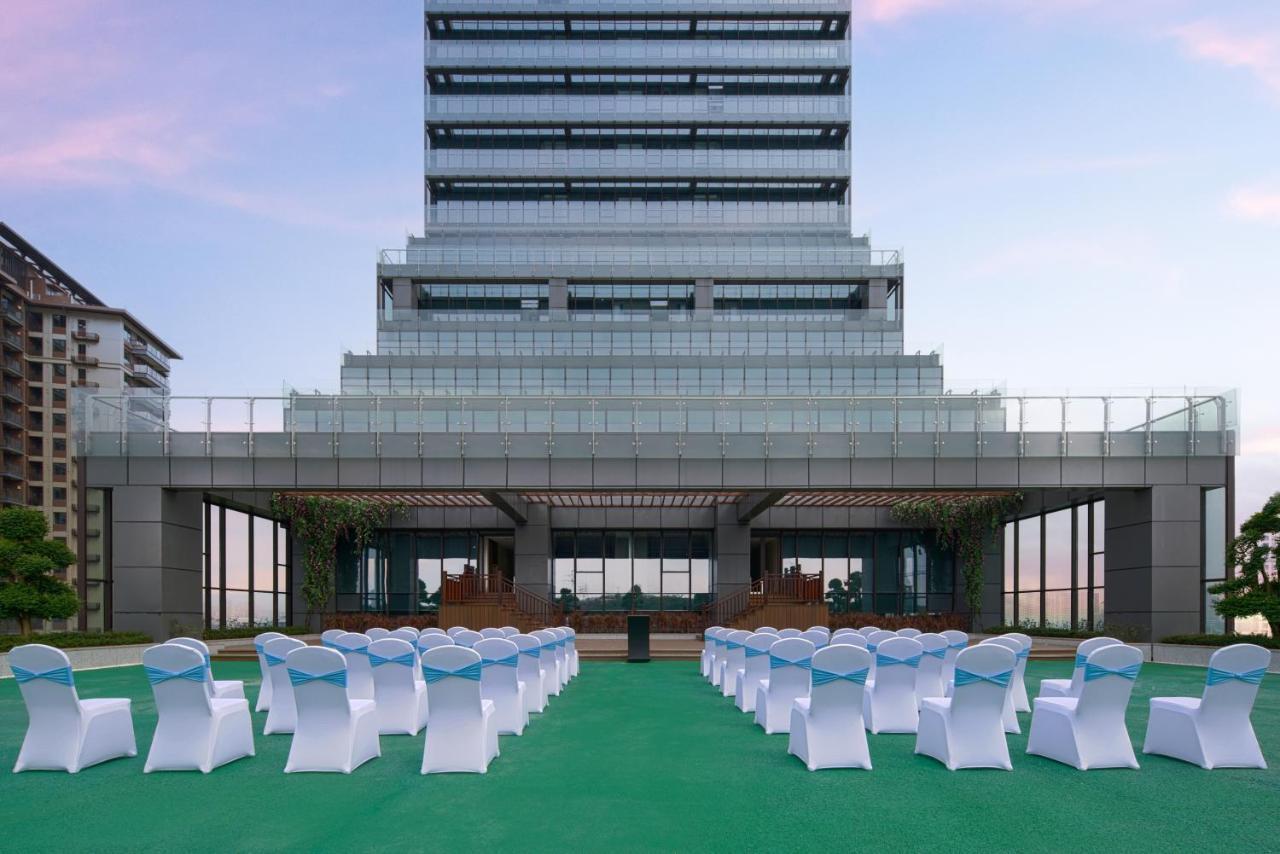Holiday Inn Luzhou Longjian By Ihg Екстериор снимка