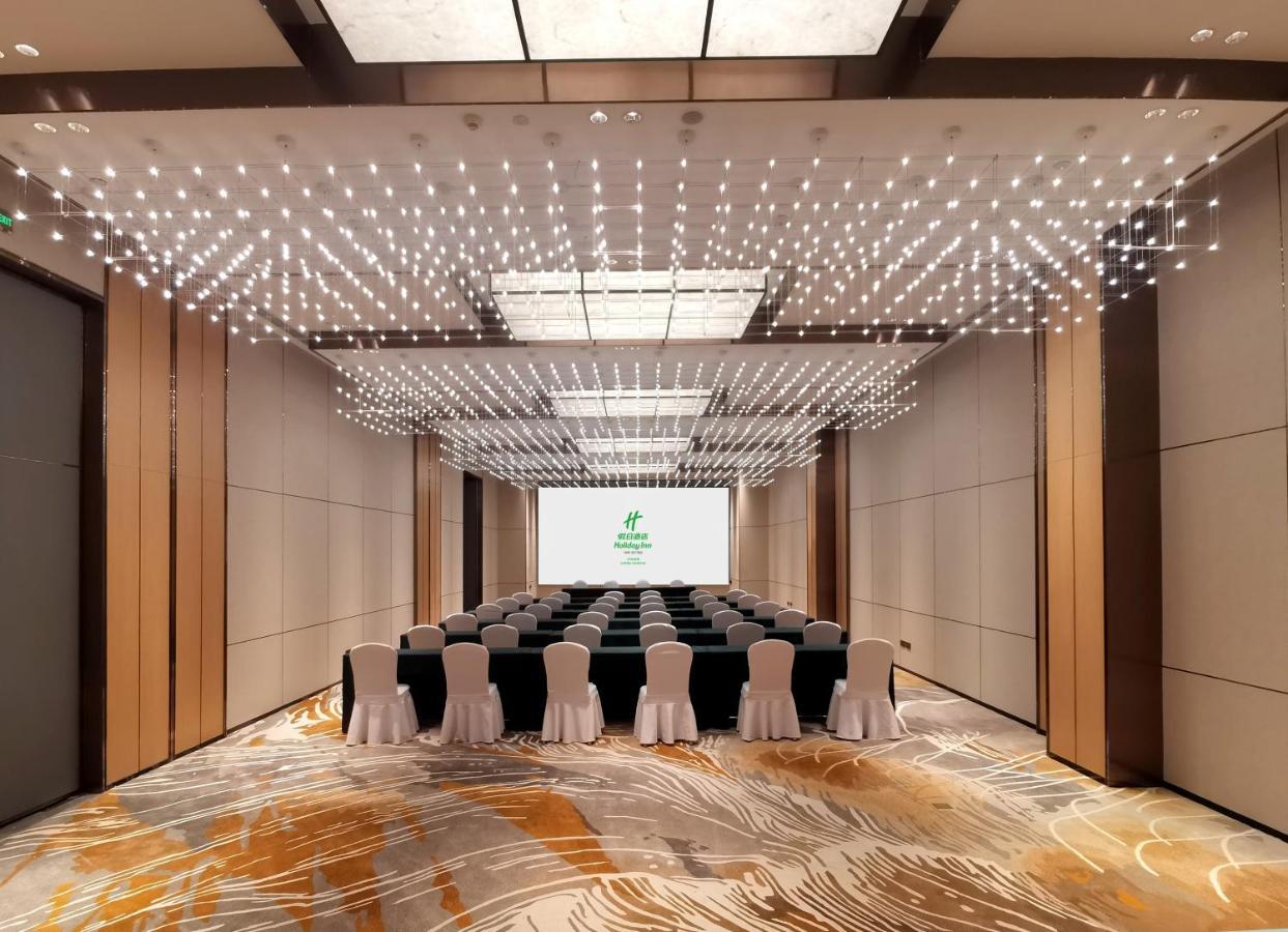 Holiday Inn Luzhou Longjian By Ihg Екстериор снимка